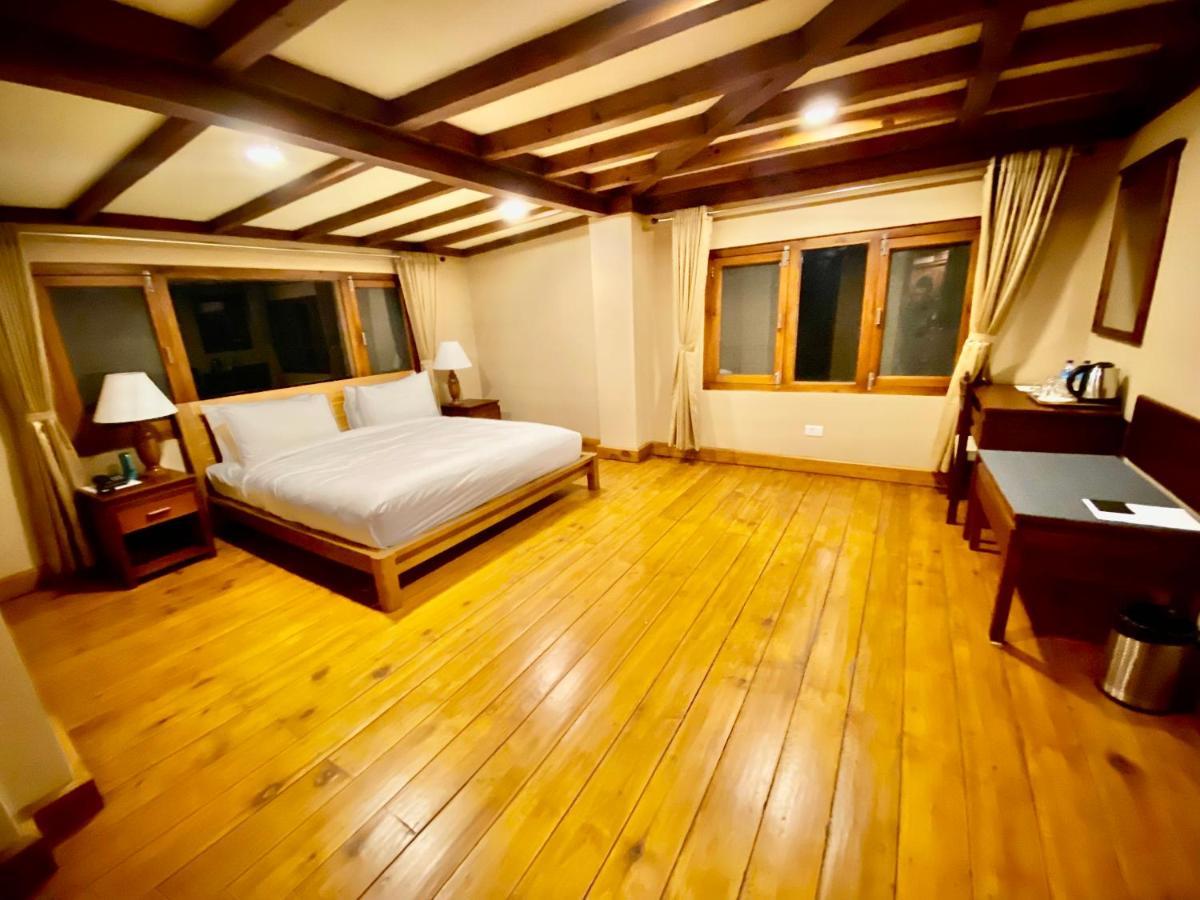 Taktsang Village Resort Paro Exterior foto